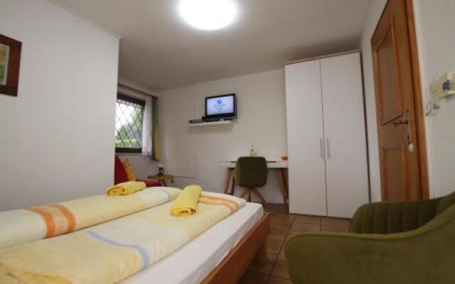 Wessely Appartements am Golfplatz