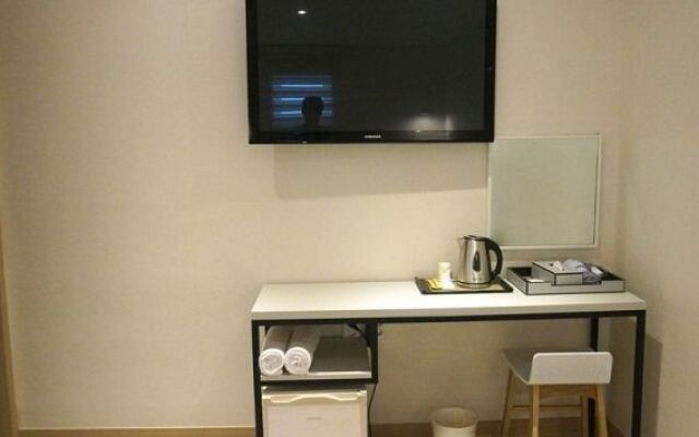 First Stay Hotel Eagle Owl