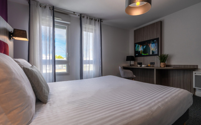 Nemea Appart Hotel Quai Victor Tours Centre