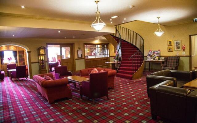 Cairn Hotel