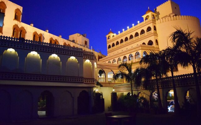 Hotel Fort Chandragupt Jaipur