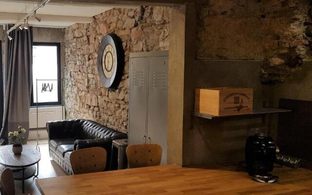 Loft Déco tout confort au coeur du quartier Haut