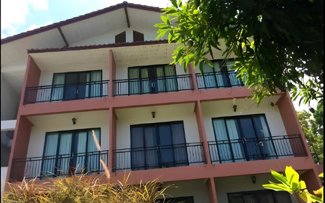 Montra Nakhon Guesthouse