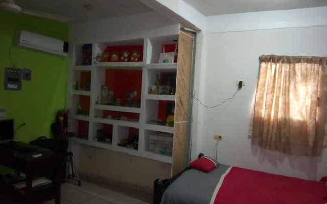 Air Conditioning, Insurance and Economic Room in Zihuatanejo