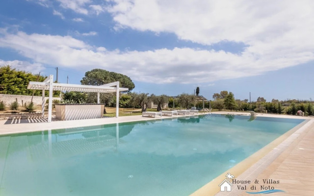 Sr-a522-avan0ar - Luxury Hills