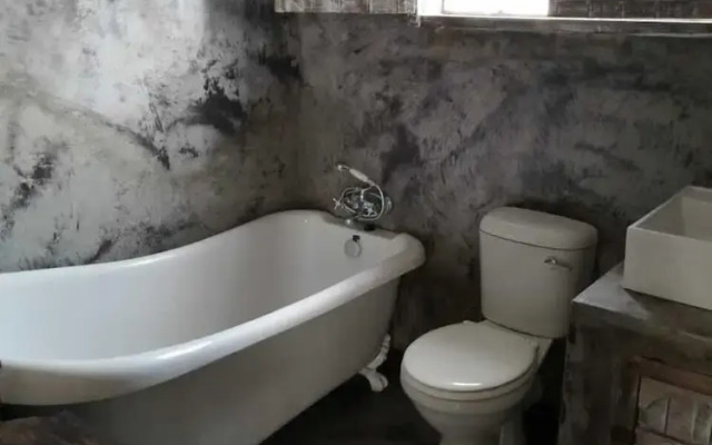 River Rock Guesthouse