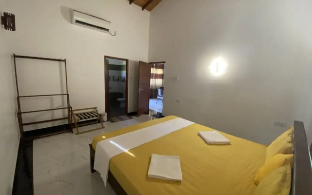 The Kingslayer Resort