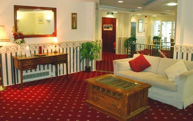 Royal Hotel