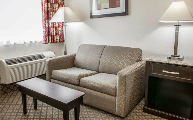 Quality Inn Fort Wayne