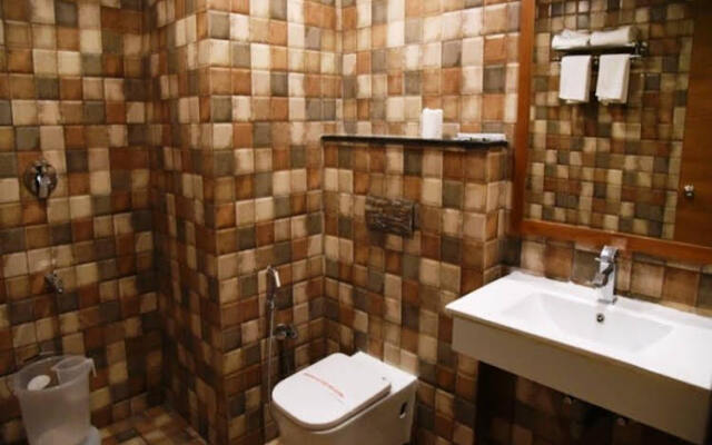 Hotel Raama