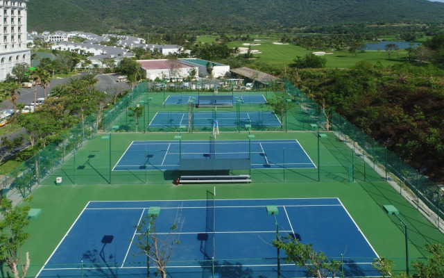 Vinpearl Golf Land Resort & Villas
