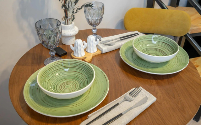 Метры в центре на улице Жуковского 7-9