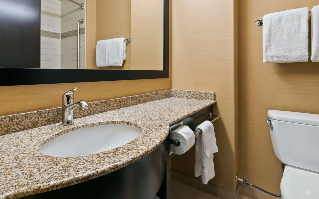 Best Western Plus Sherwood Park Inn & Suites