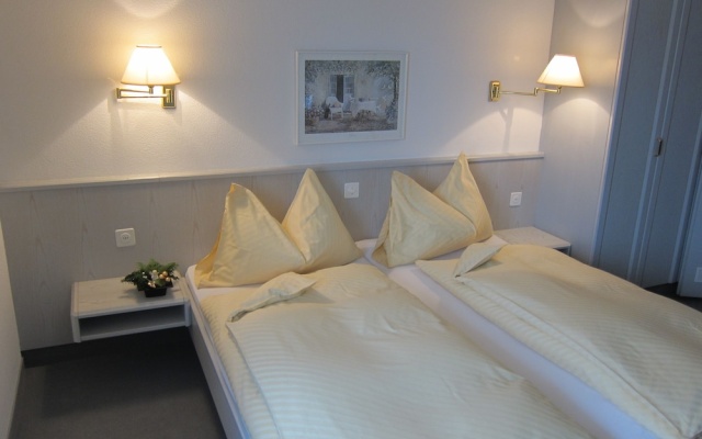Landhotel Hirschen – Guest Rooms – Schlatt