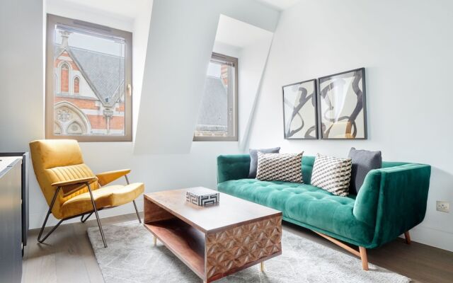 Maughan Library Apartments by Sonder