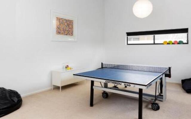 Great Ness Beachhouse - WiFi - Pet-Friendly