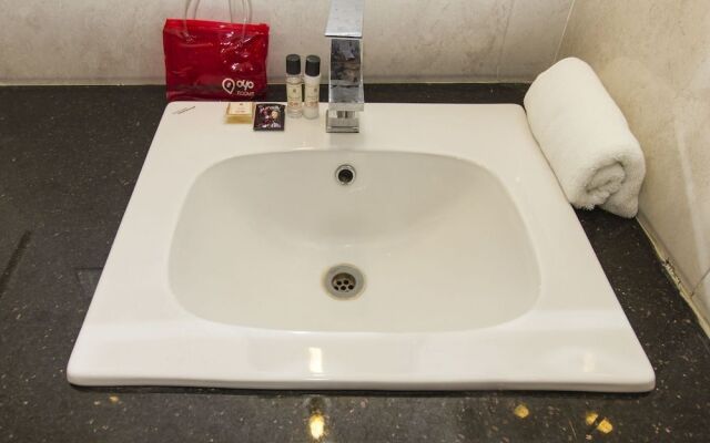 OYO 875 Eyrie Suites