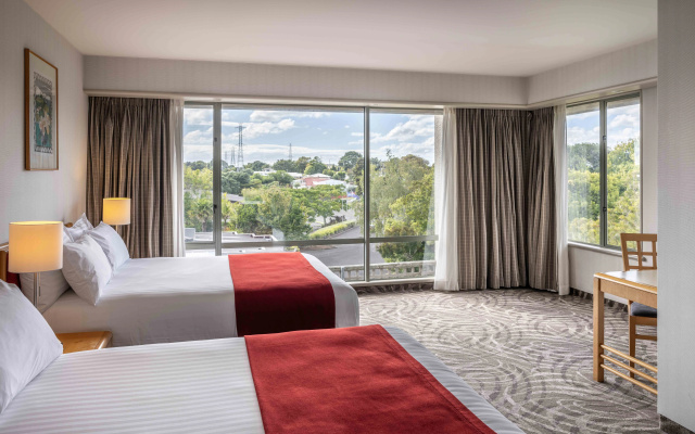 Waipuna Hotel & Conference Centre – Guest Rooms – Auckland