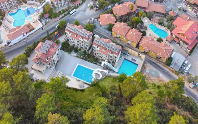 Casa De Levi̇ssi̇ Hotel Oludeni̇z