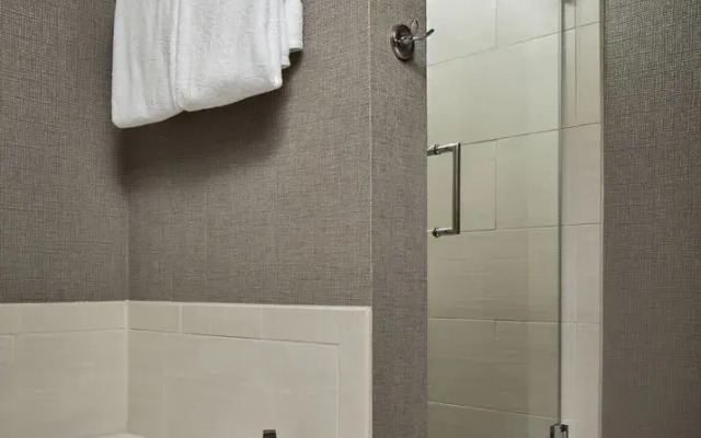 Chicago Marriott Suites Deerfield