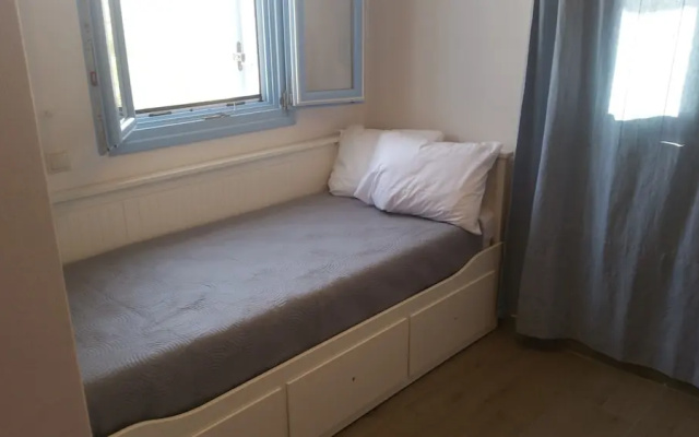 Kastraki Dream near the beach