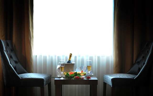 Rhiss Hotel Bostanci