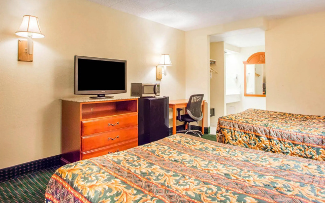 Rodeway Inn Mount Laurel Hwy 73