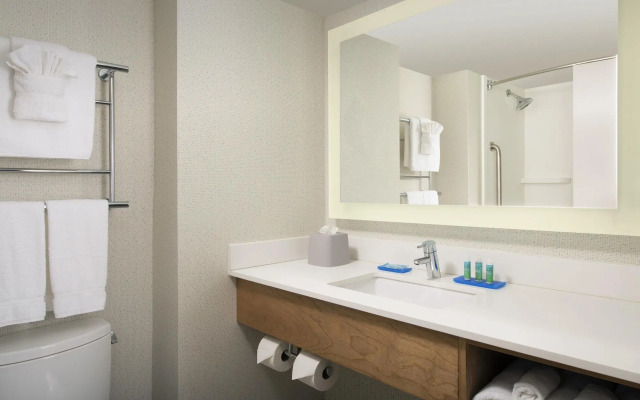 Holiday Inn Express & Suites College Park-University Area by IHG