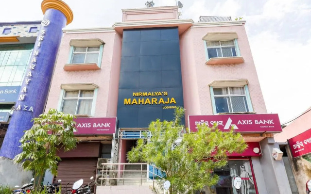 Nirmalya's Maharaja by OYO Rooms