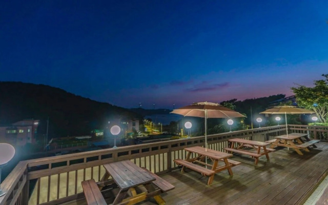 Daebudo Grand Blue Pension