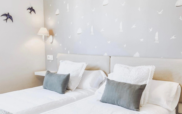 Bella Kalma, acogedora casa con parking, jardin y wifi