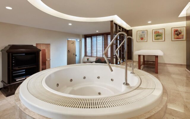 The Davis Bangkok Hotel