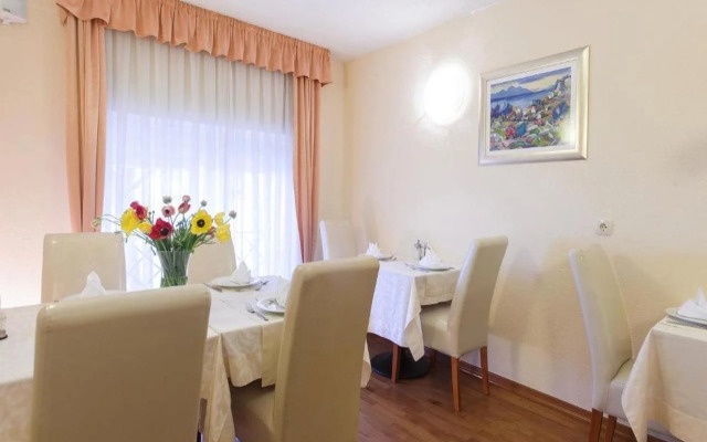 Royal Suites