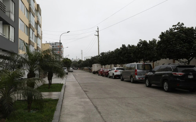 Vistas espectaculares en tranquilo apt