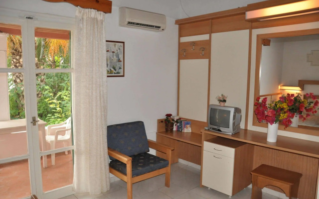 Tassos Apartments