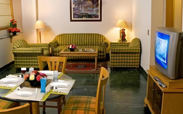 Savoy Suites Noida