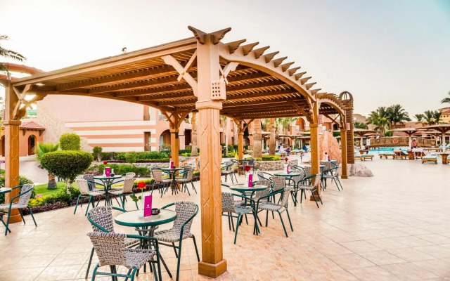 Charmillion Gardens Aquapark