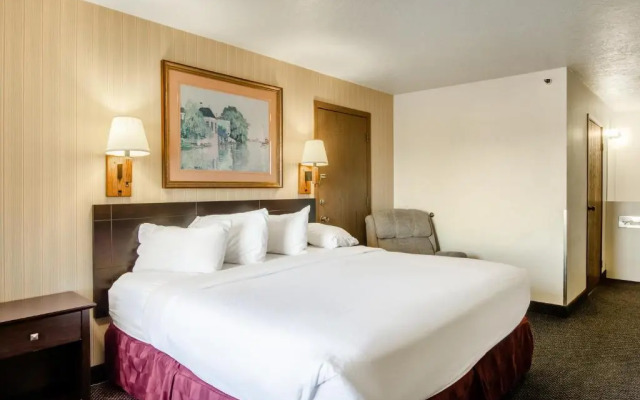 GuestHouse Inn & Suites Fort Collins
