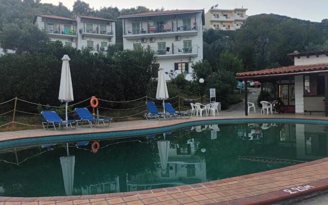 Skiathos Country Studios,Travel10gr
