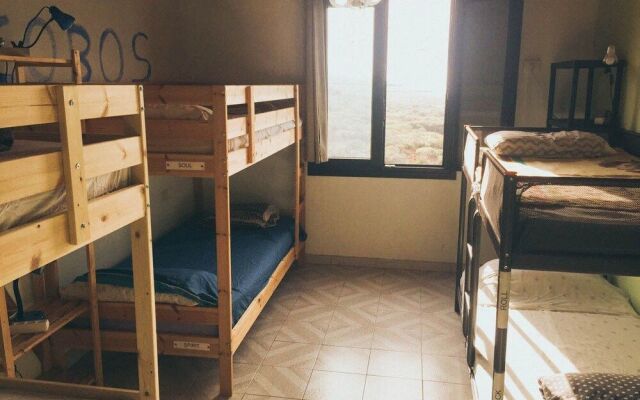 Blue Canary Hostel - Adults Only