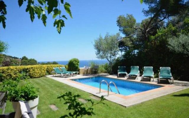 Villa Alveniz- Ref 197