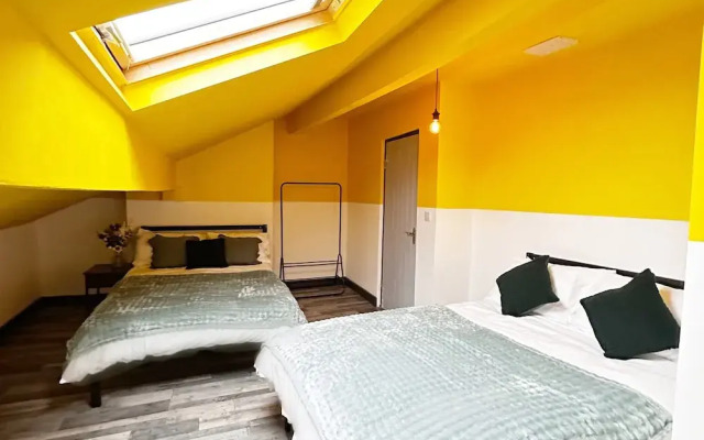 Willow Suite - 3br - Sleeps 8 - Central Blackpool