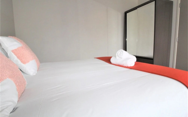 Industrial Style Apt - Tetar Anzac 603