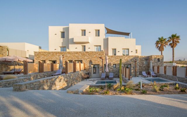 Paros Comfy Suites