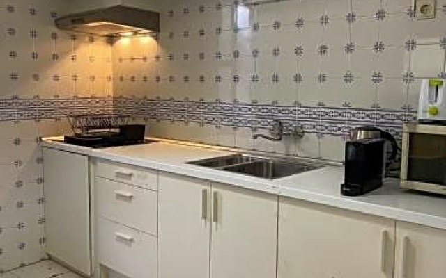 Teodora Accommodation Hostel & Suits