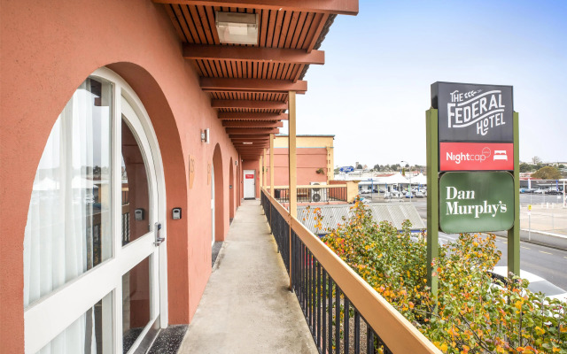 Nightcap at Federal Hotel Mt Gambier