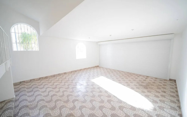 Villa Selena - 5br Villa In Sosua Center!