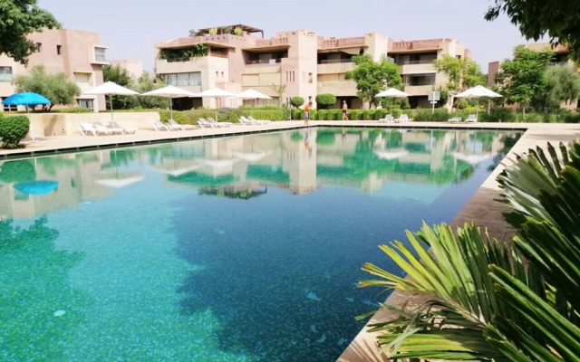 Petite Villa Résidence Prestigia Golf City *****