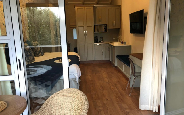 Bella Blue Guesthouse