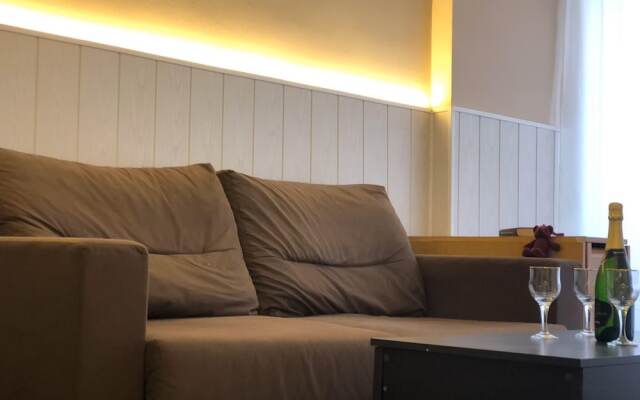 Studio Low Cost Corinto Estudio